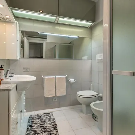 La Torretta By Comorooms Комо